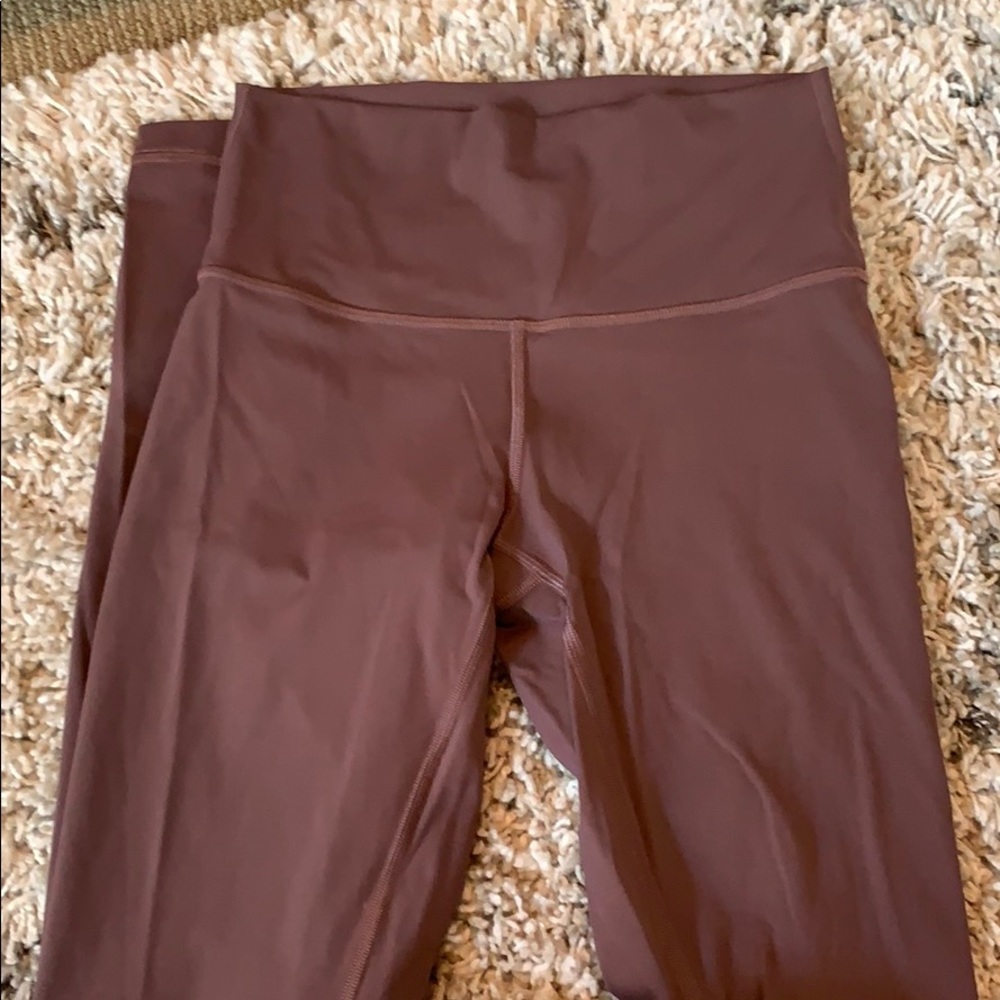Lulu lemon leggings